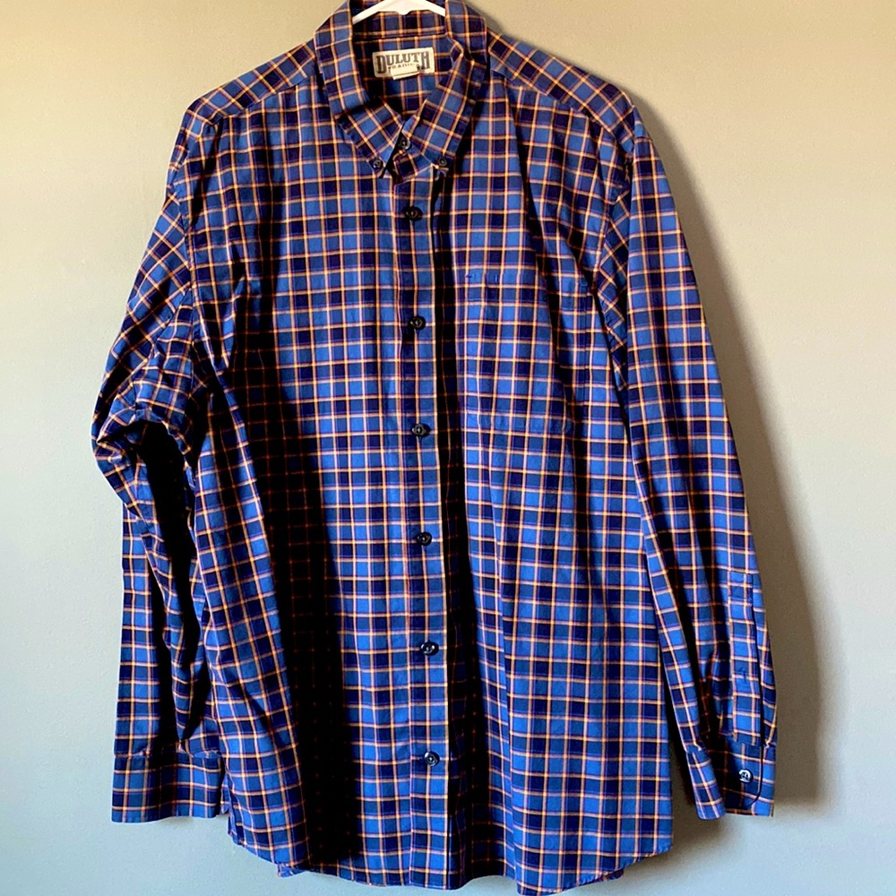 Duluth Trading Co. men’s long sleeve button down wrinklefighter dress shirt
